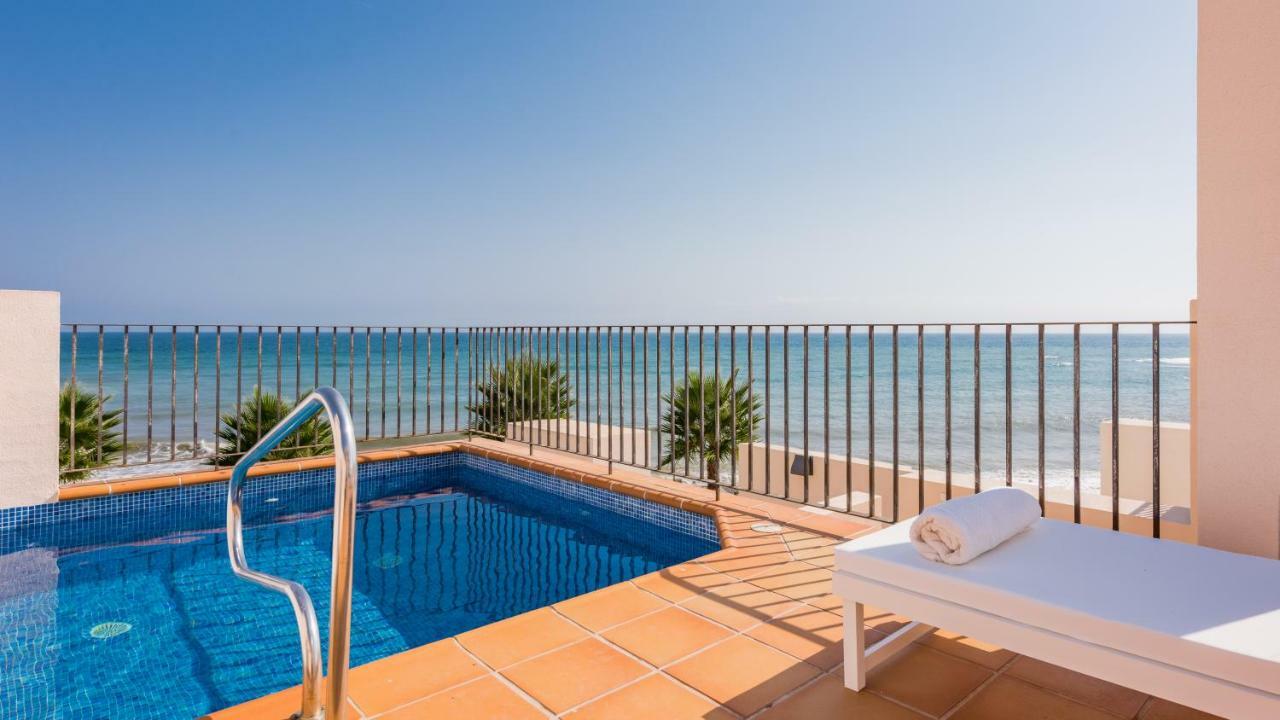 Bahia De La Plata Luxury Apartments Estepona Exteriör bild